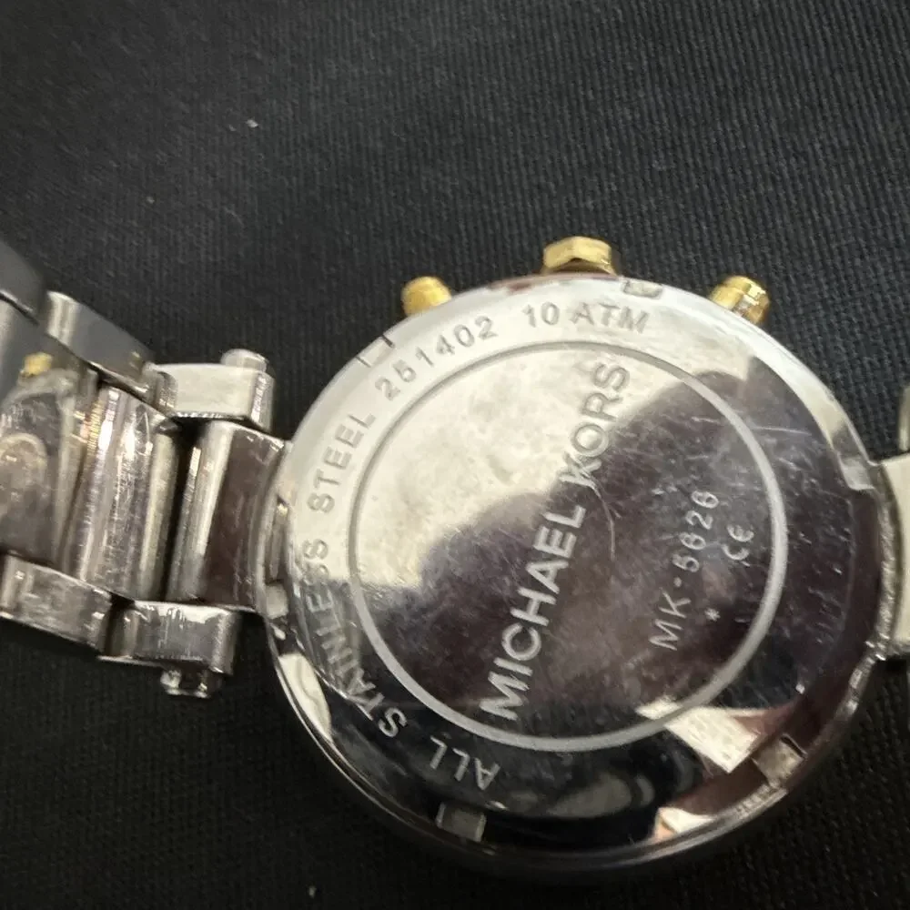 Michael Kors up auction